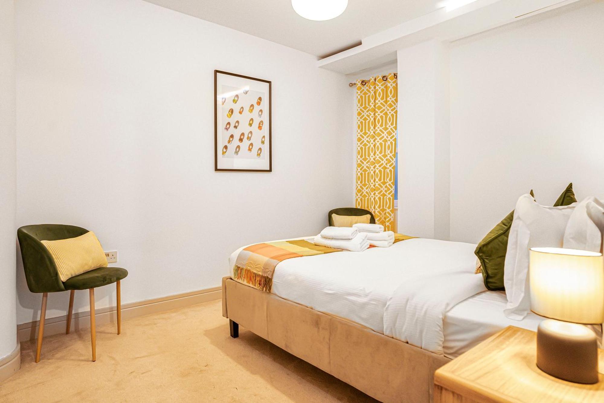 Stylish Modern By Livestay Short Lets & Serviced Nw6 *