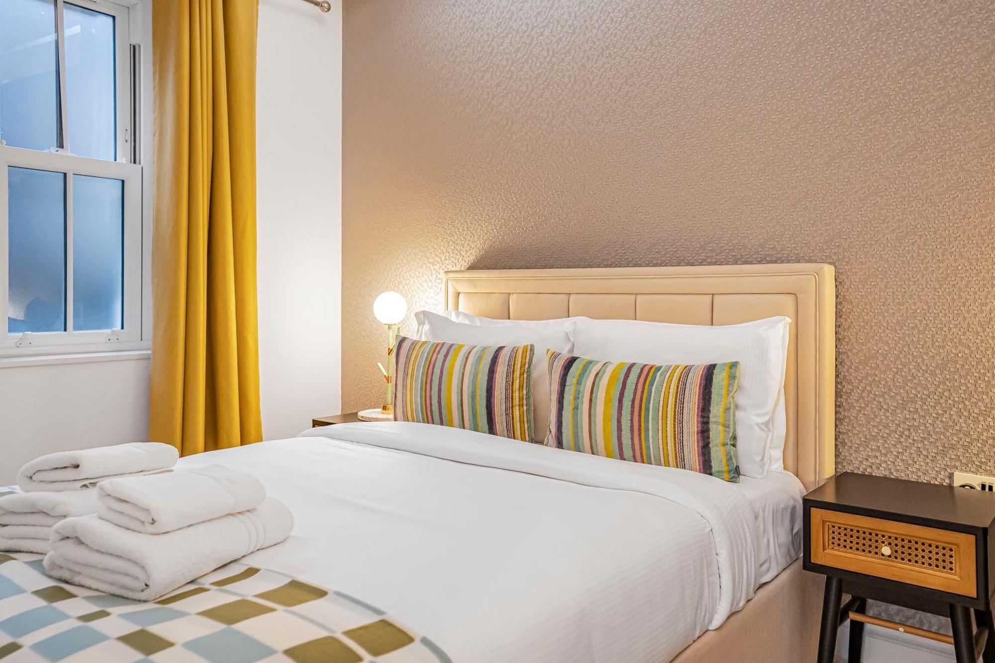 Stylish Modern By Livestay Short Lets & Serviced Nw6 * Londra