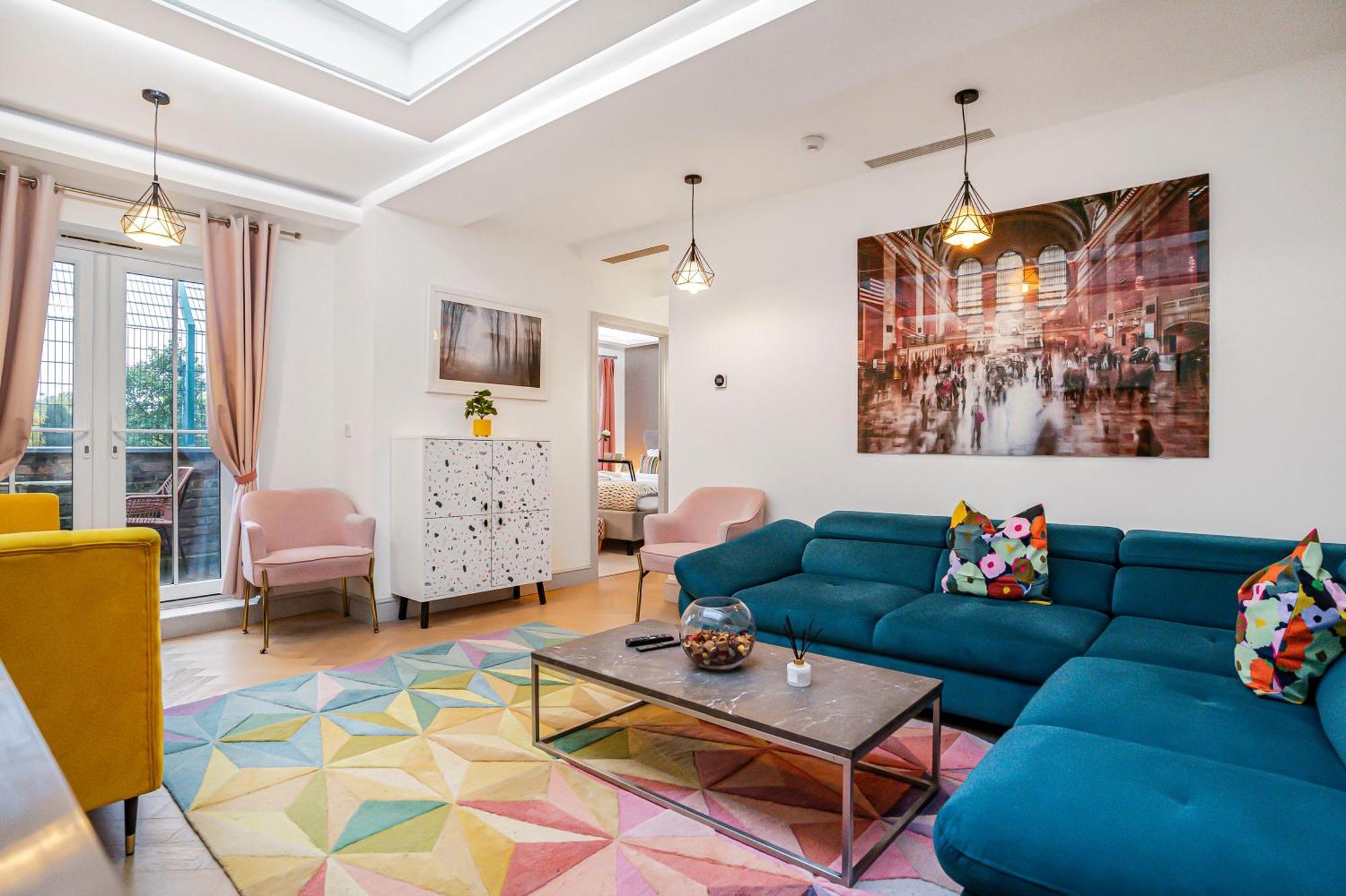 Stylish Modern By Livestay Short Lets & Serviced Nw6 Appartamento *