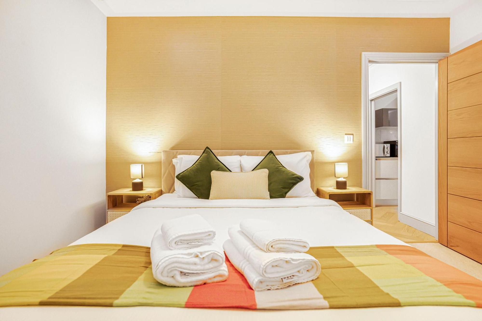 Stylish Modern By Livestay Short Lets & Serviced Nw6 Appartamento *