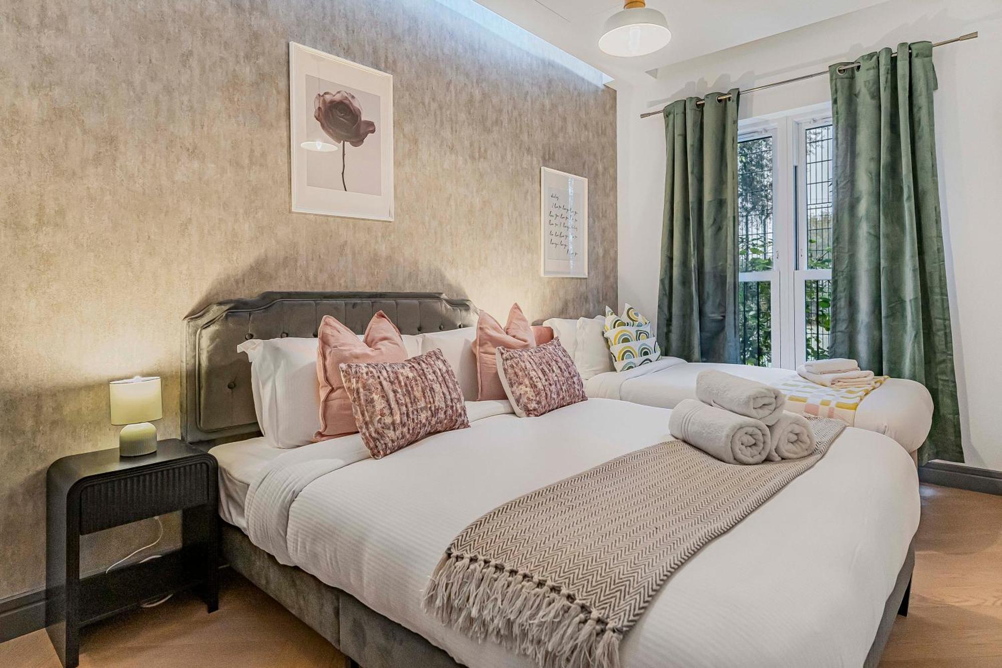 Appartamento Stylish Modern By Livestay Short Lets & Serviced Nw6 Londra
